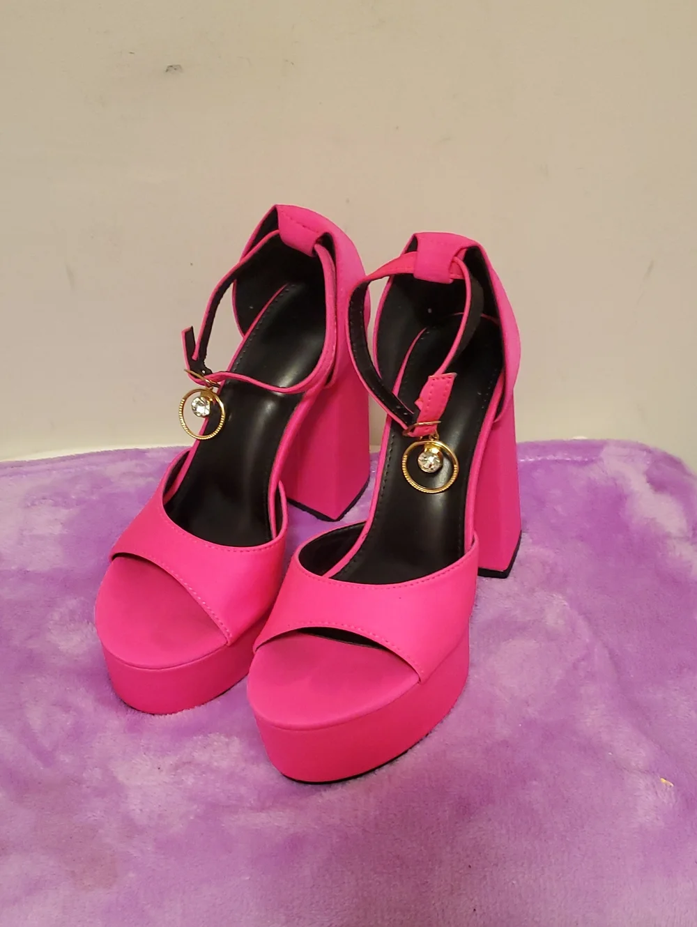 Women's Hot Pink Platform Block Heel Sandals with Ankle Ring Accent